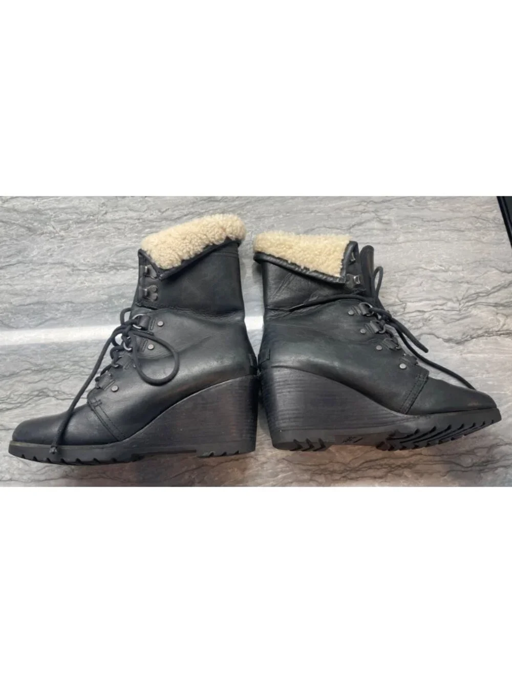 Sorel Womens 9.5 NL2966 Black Leather Joan of Arctic Wedge Boots Fleece Collar